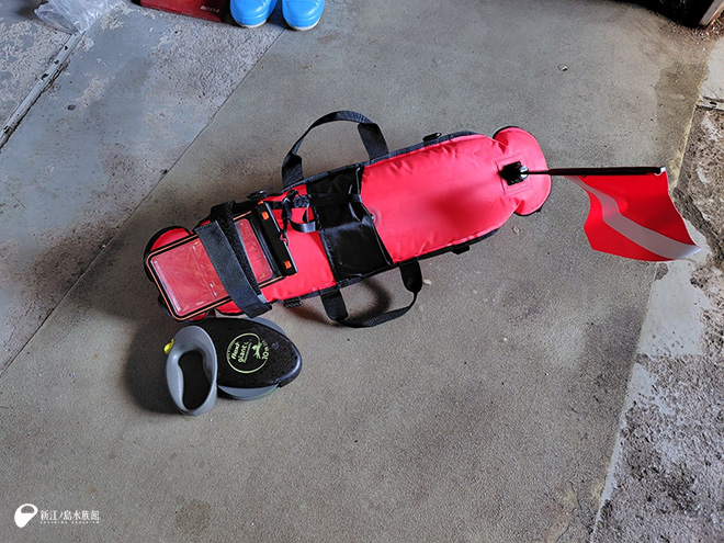 潜水調査で使用した道具