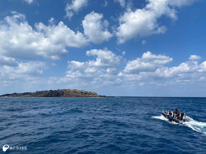 昭和硫黄島を目指すダイバーたち